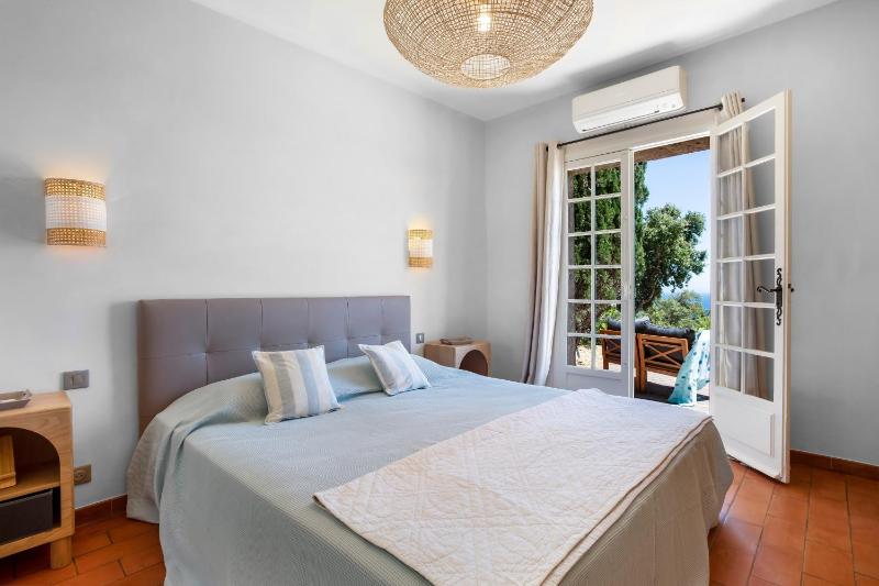 Villa La Louisière - Les Issambres - image 12