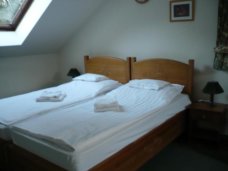 Quadruple Room image 2