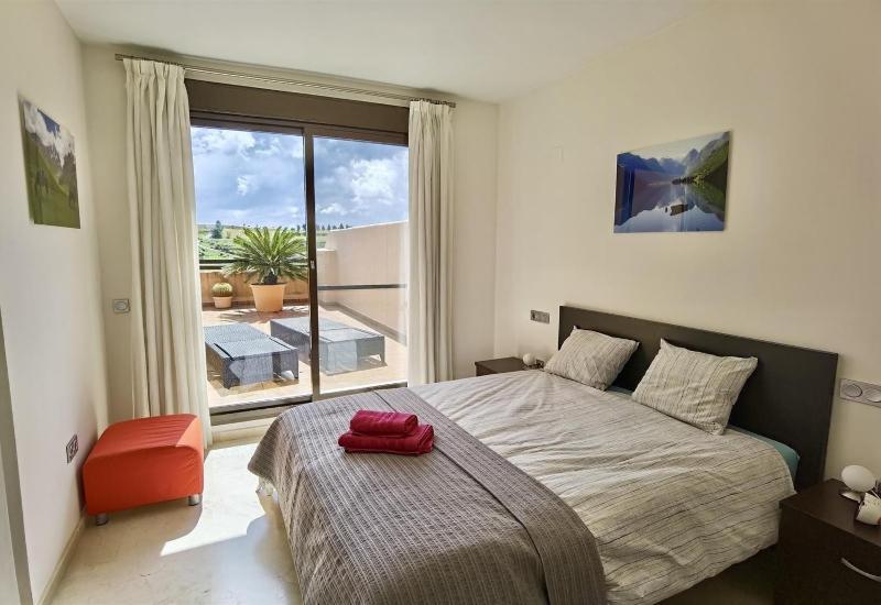 Luxurious penthouse 150 m2 terrace - image 32