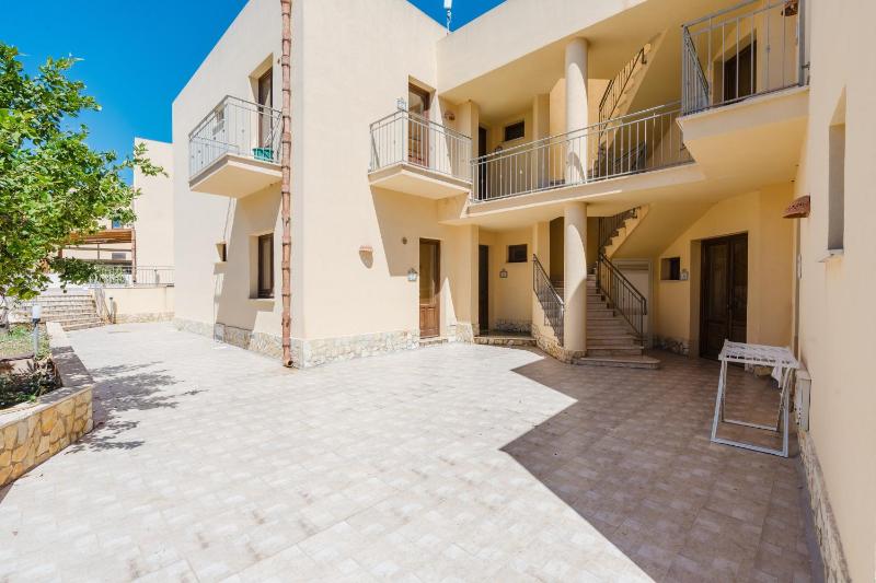 Casa Vacanza Paradise Piano Terra - image 17