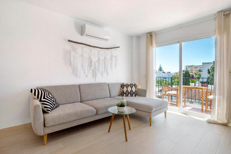 Apartamento Joya la Carihuela - image 1