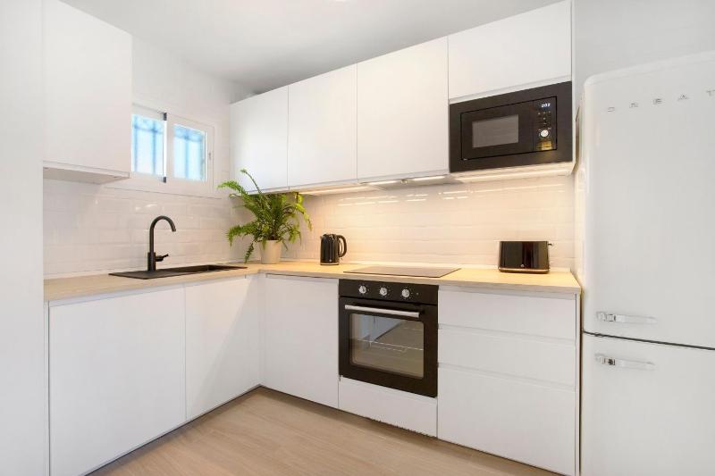 Apartamento Joya la Carihuela - image 2