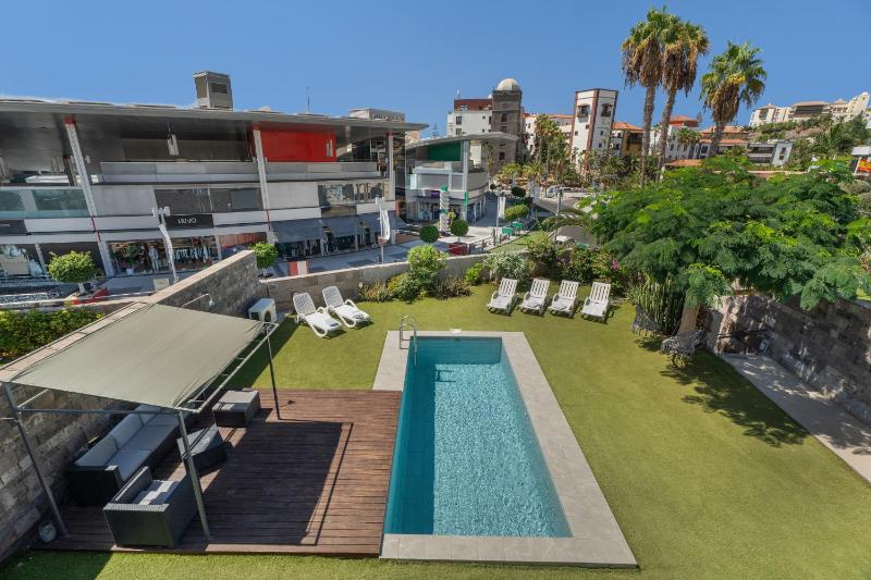 Villa Playa del Duque - image 29