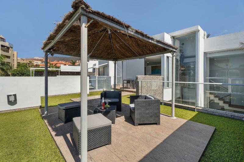Villa Playa del Duque - image 8