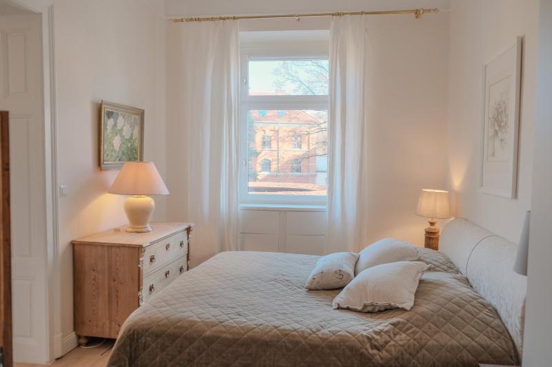 Altstadt Elegance - image 4