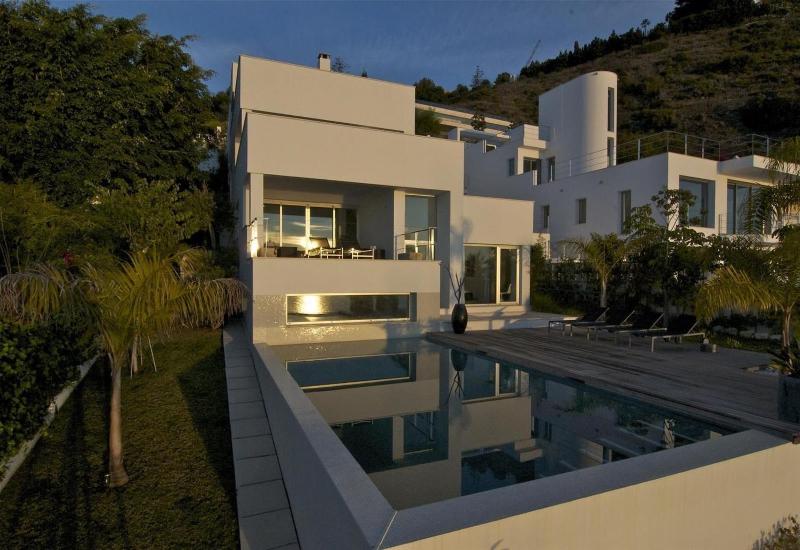 Casa Geniol Luxury villa - image 22