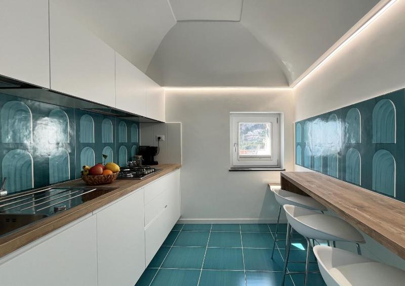 Casa La Fontana intera terrazzo vista mare Amalfi Pogerola - image 14