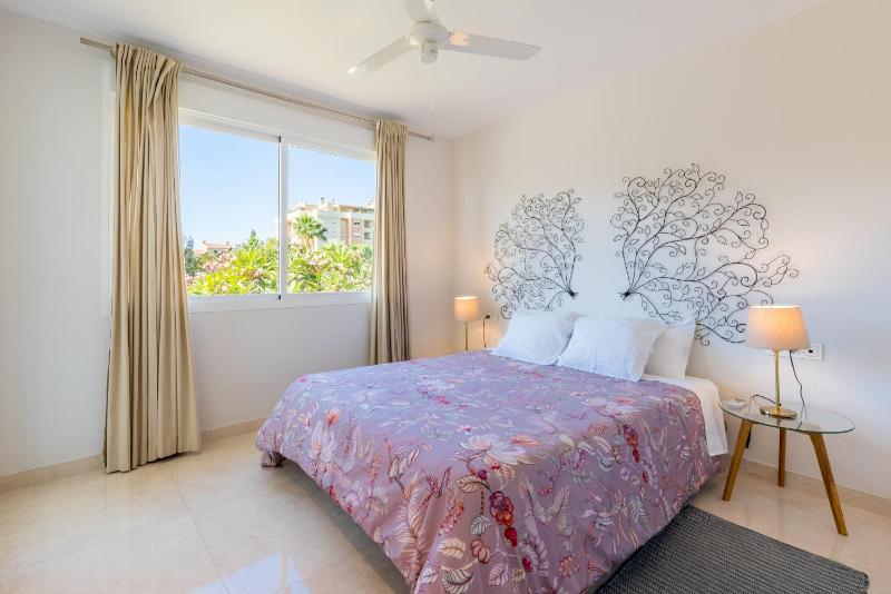 La Rosa Home - image 23