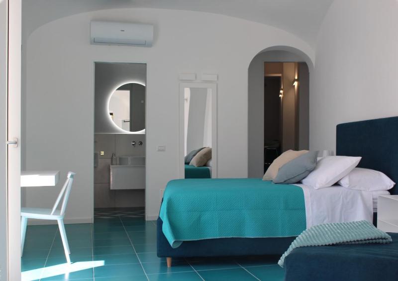 Casa La Fontana intera terrazzo vista mare Amalfi Pogerola - image 18