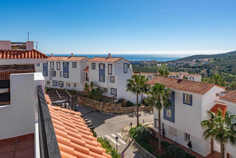 Atico Duplex con terraza - image 35