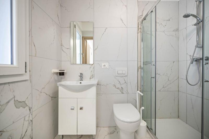 Planet Suite 303 - image 19