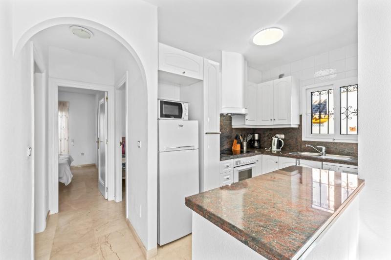 Nice apartment in a wonderful area - image 2