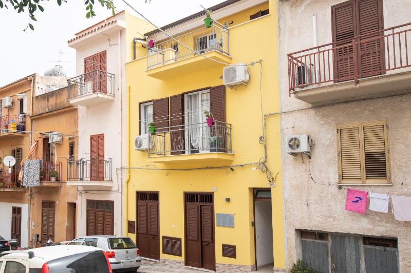 Rosy Appartamento con Terrazzo - image 8