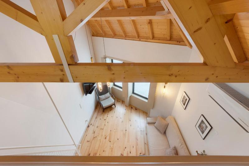 Orange Apartments B - image 13