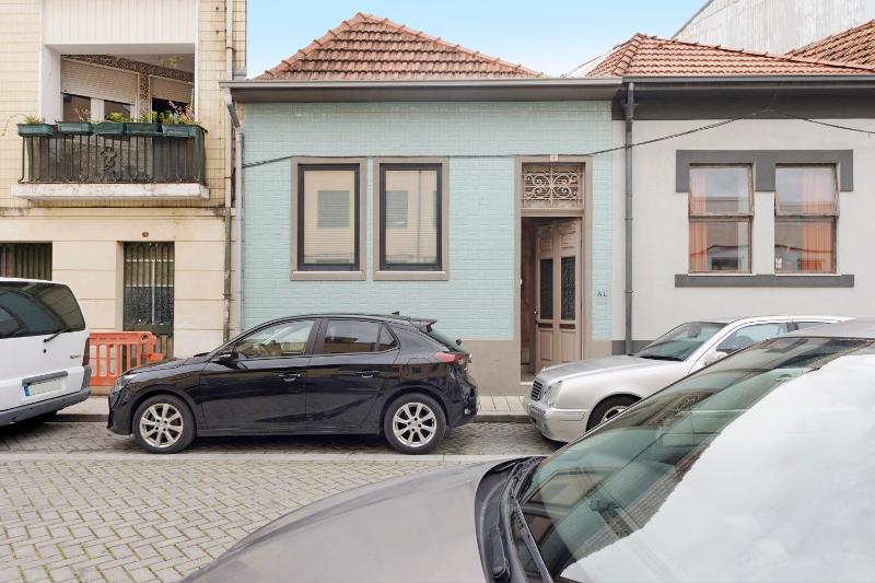 Orange Apartments B - image 18