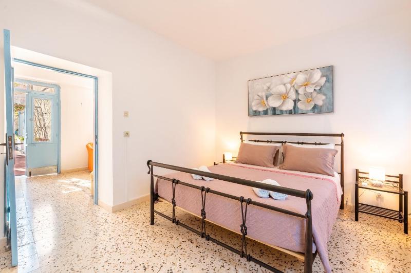 Katia's Home - image 9
