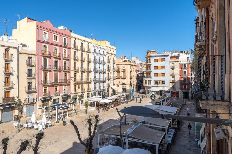 Plaça la Font - image 21