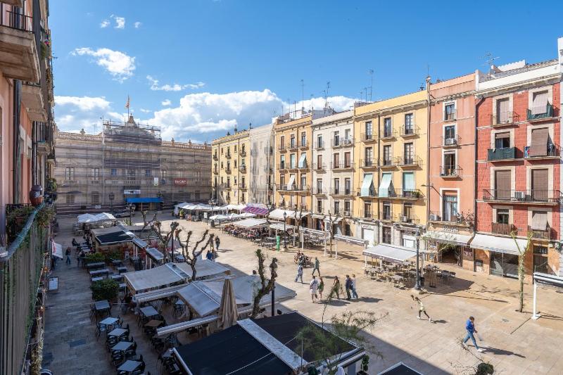 Plaça la Font - image 25