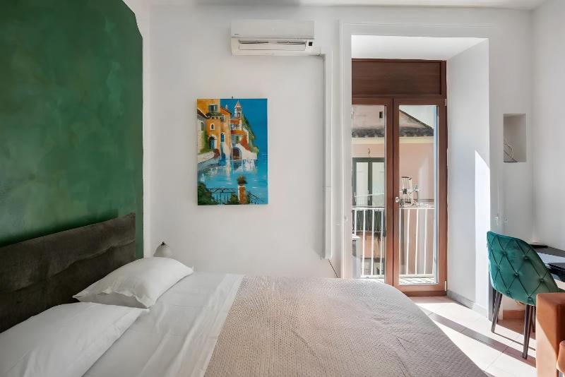 Francy's Apartment - image 8