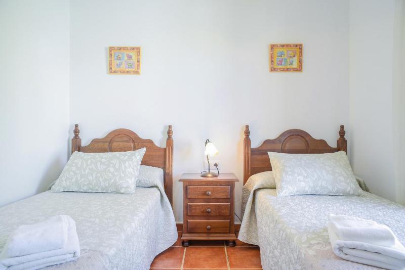 Casa Villanueva 4 - Sólo Familias - image 9