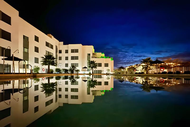 Beach Apartment with Pool Terrace - image 24