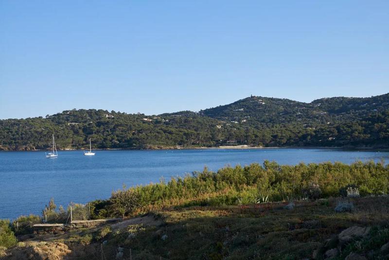 Appartement accès direct à la mer - image 13