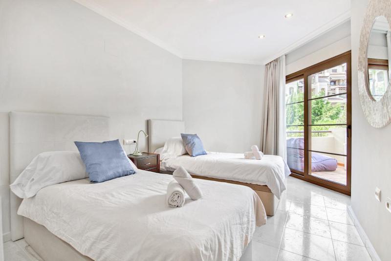 Bungalow Villa Gadea - image 12