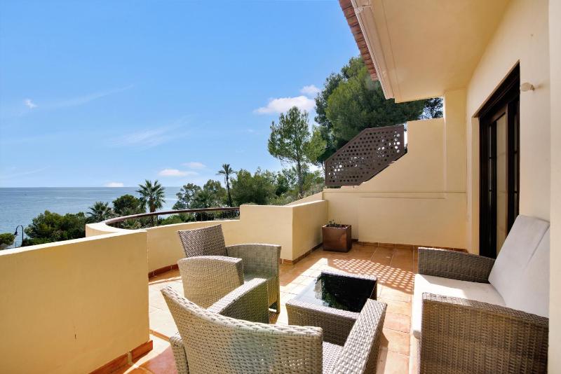 Bungalow Villa Gadea - image 4