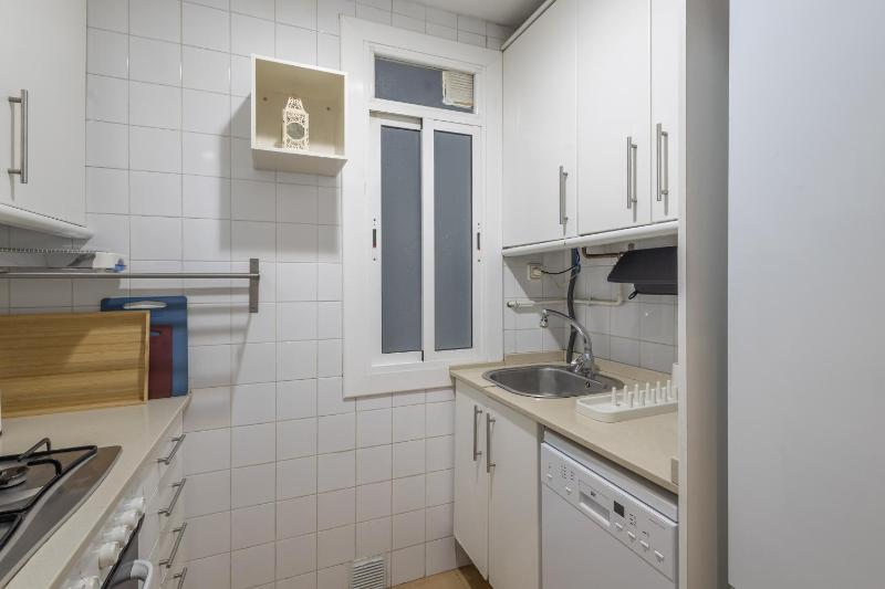 Apartamento Bcn Bailen Garden - image 6