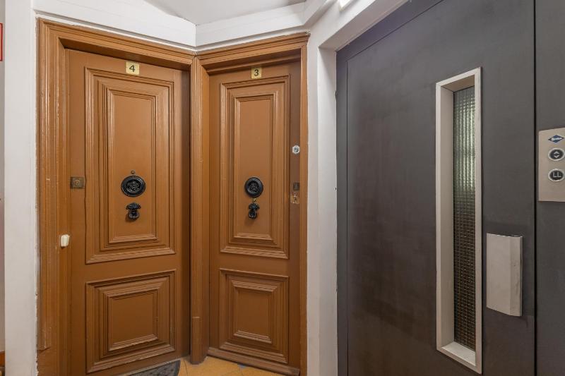 Apartamento Bcn Bailen Garden - image 13
