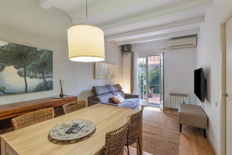 Apartamento Bcn Bailen Garden - image 3