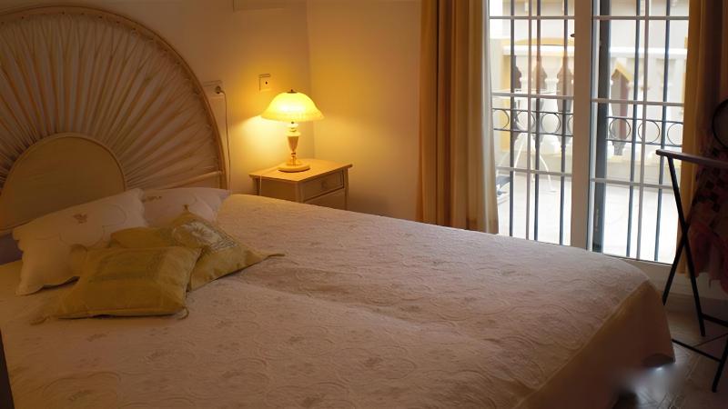 Cosy all-year holiday home - image 12
