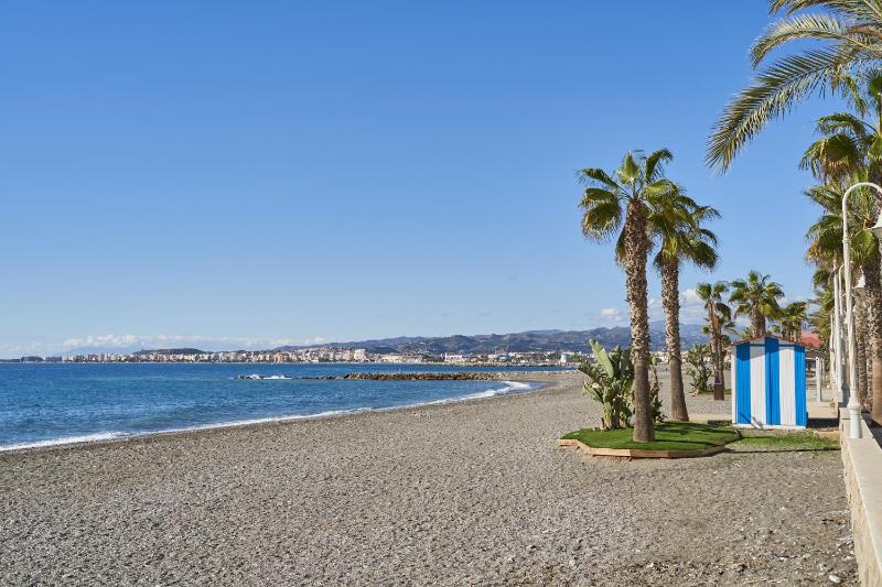 Apartamento Amador frente al Mar - image 9