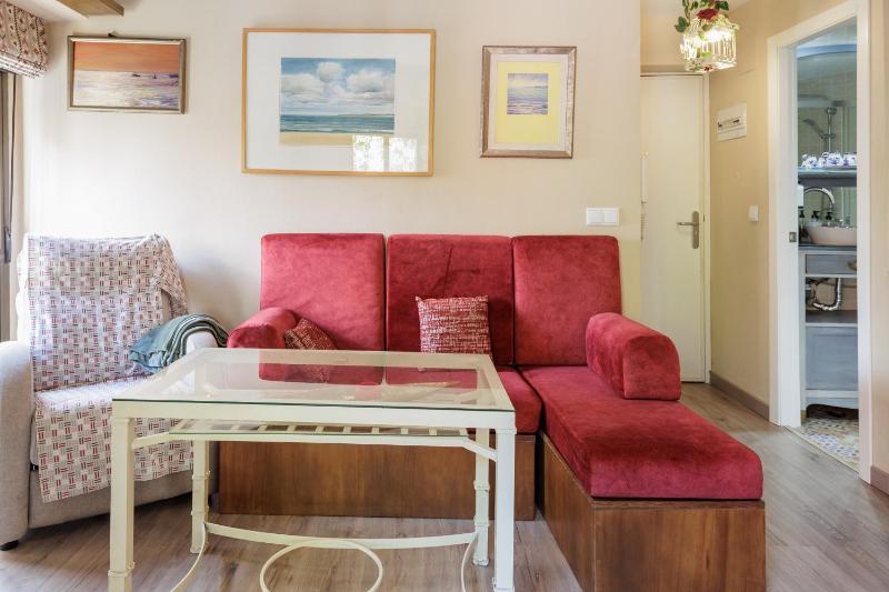 Apartamento Trajano Casco Antiguo - image 7