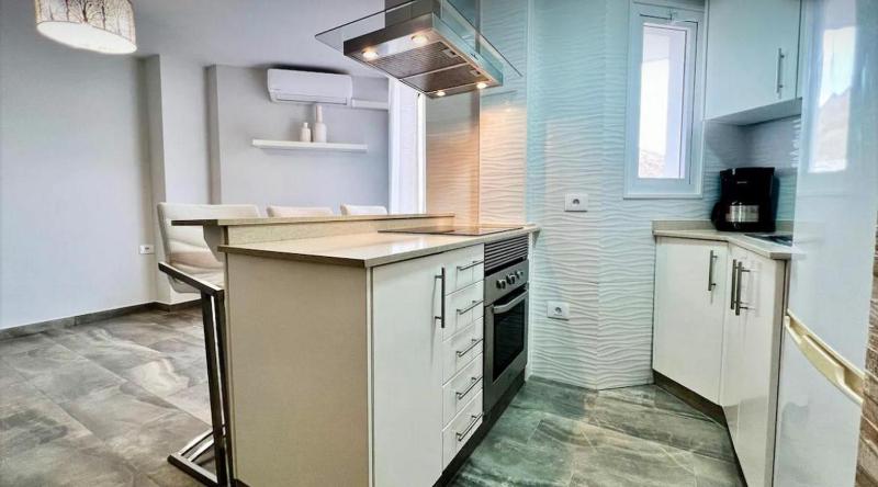 Stylish Los Cristianos apartment - image 13