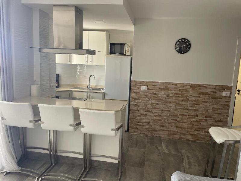 Stylish Los Cristianos apartment - image 18