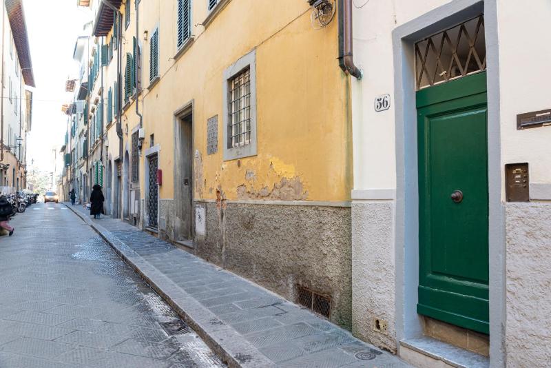 Oltrarno Dreaming - image 10