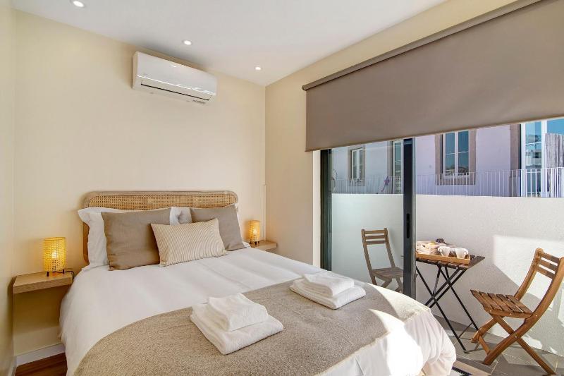 Bougainvillea House - image 27