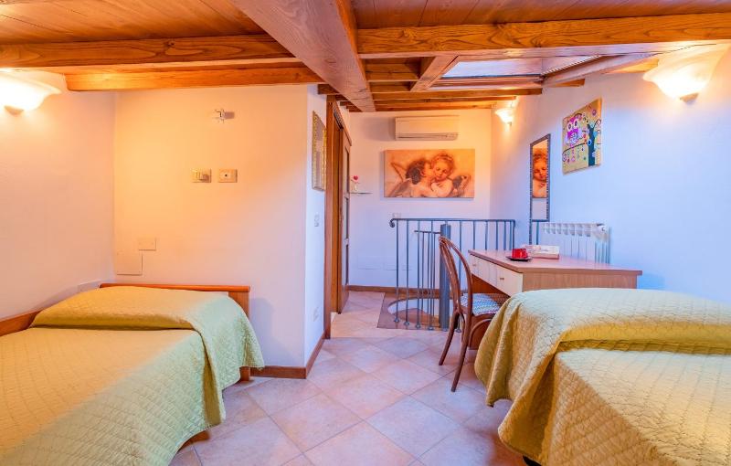 Casina La Torretta - By The Walls - image 12