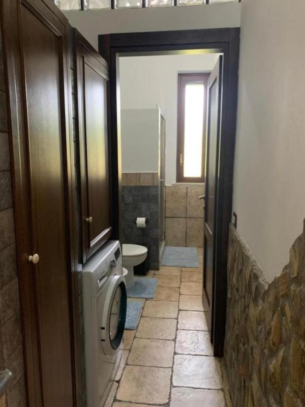 Villa Parisi con piscina - image 11