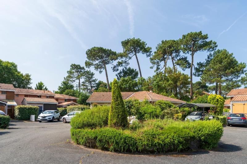 Maison Chaleureuse Avec Terrasse - image 13