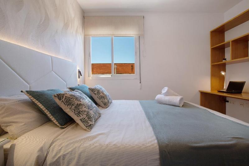 Apartamento Carlos Haya - image 14