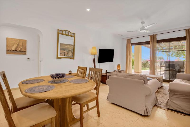 Villa Gadea 4-2 - image 15