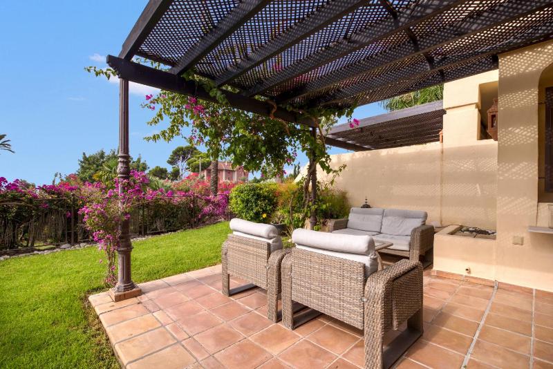 Villa Gadea 4-2 - image 40
