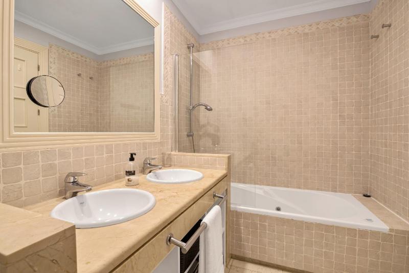 Villa Gadea 4-2 - image 38