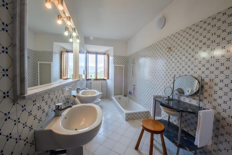 Villa Caselunghe exclusive - image 6