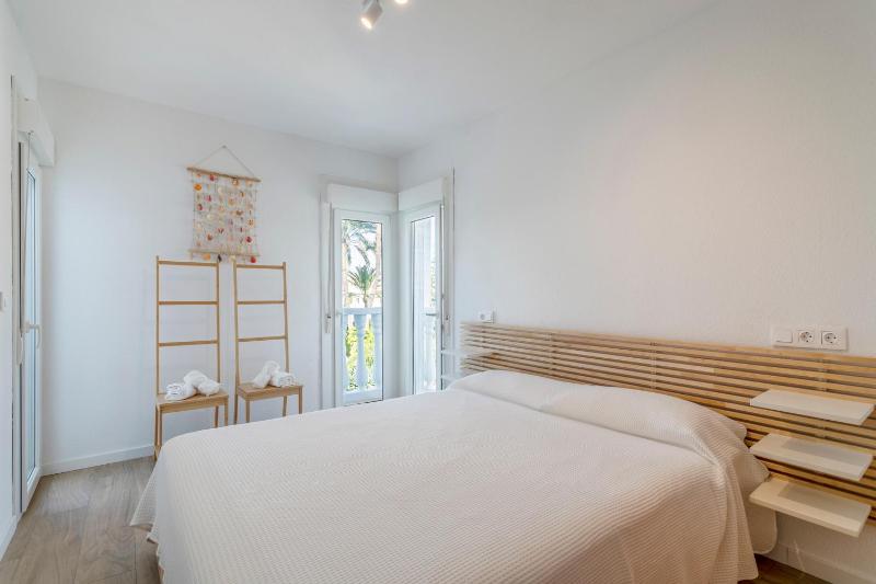 Bungalow 213 - image 12