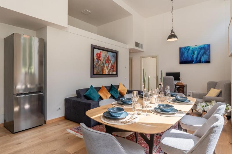 Verdi Apartment - image 12
