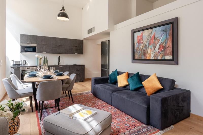 Verdi Apartment - image 14