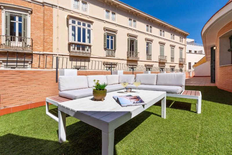 Terraza Larios - image 2
